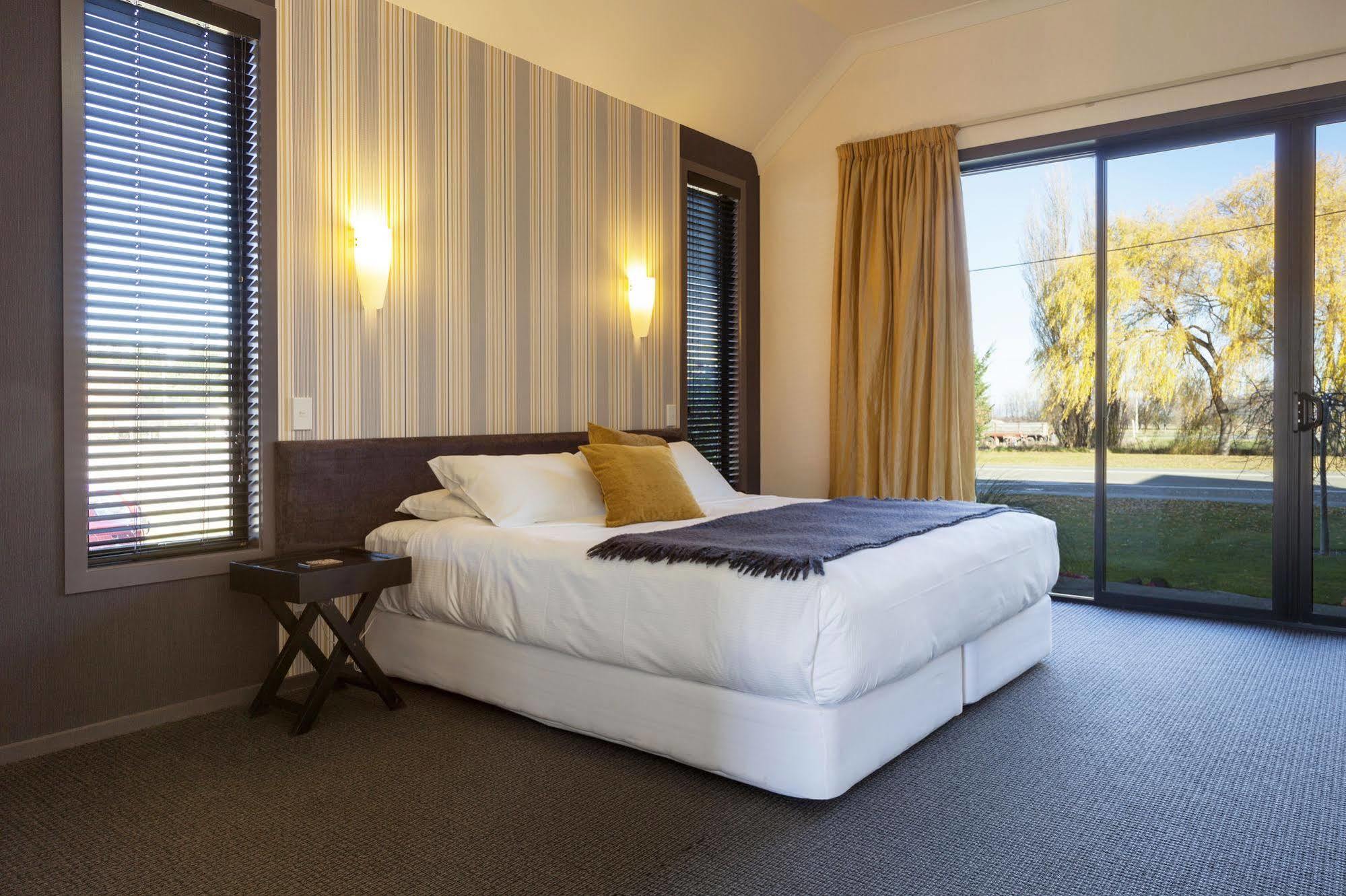 Hawkdun Lodge Motel Ranfurly Екстериор снимка