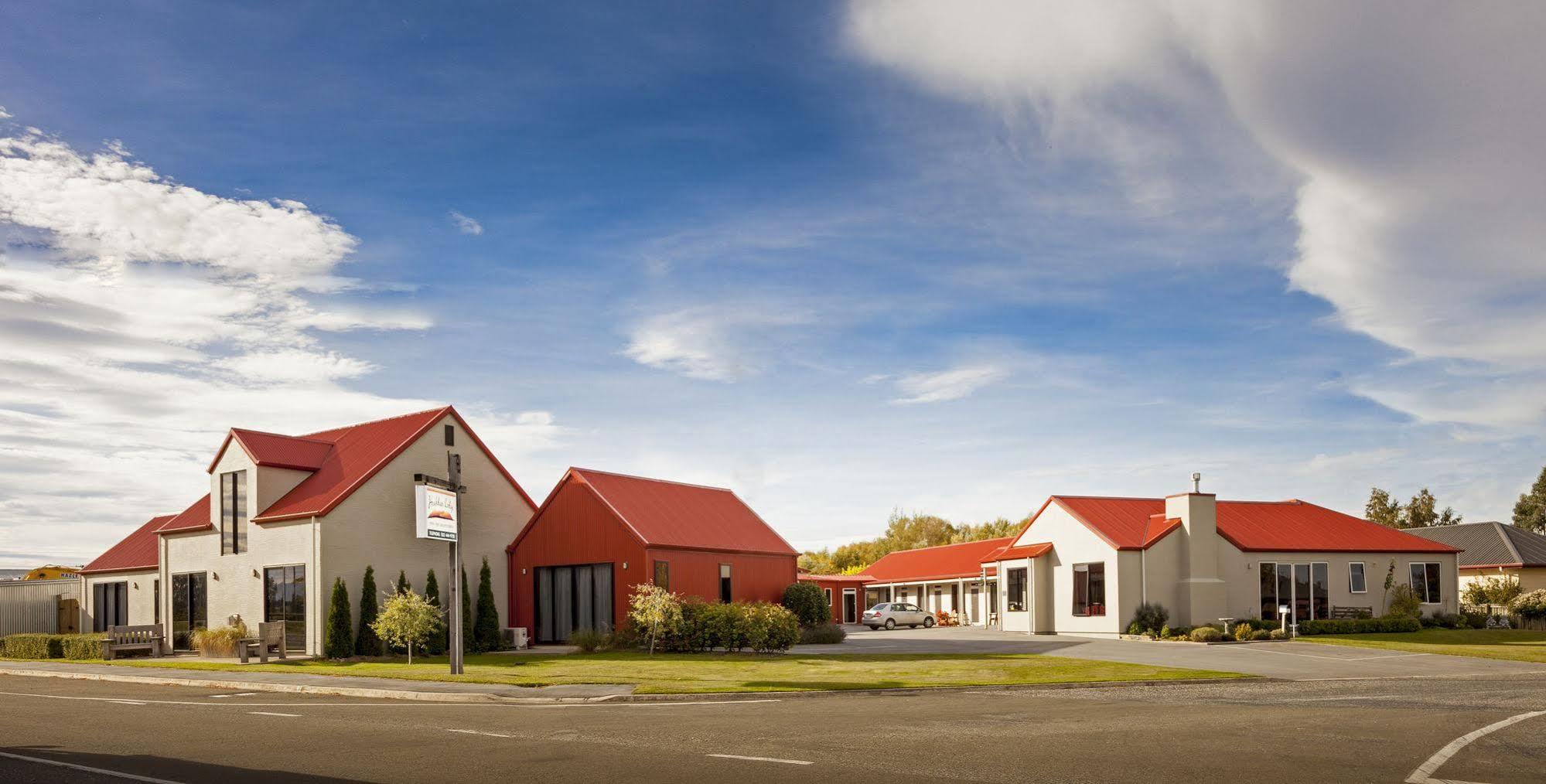 Hawkdun Lodge Motel Ranfurly Екстериор снимка